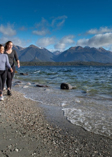 Lake Manapouri - Southland, New Zealand - Credit Air New Zealand