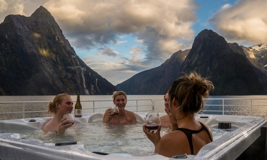 Top deck hot tub CREDIT Fiordland Discovery