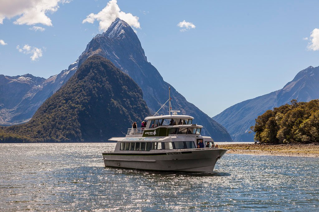 fiordland boat tours