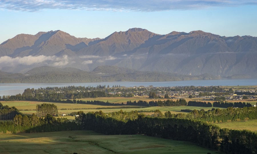 Sunrise on Kepler Mountains